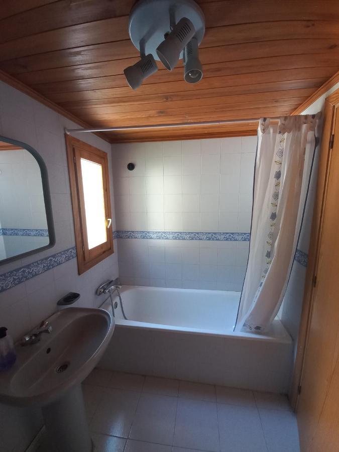 Apartamento En Canfranc Estacion Apartment Exterior photo